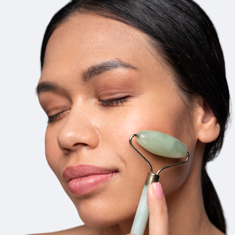 Gua sha et rouleau visage
